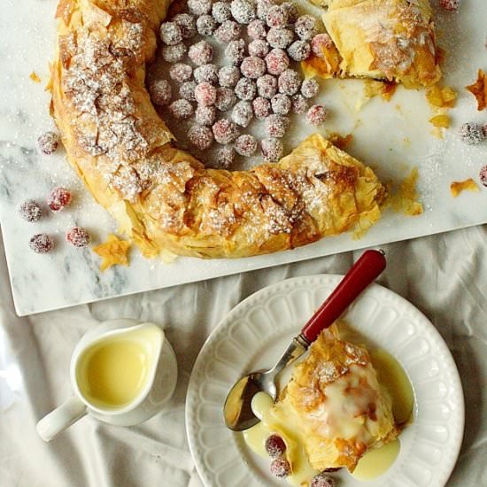 Apple & Mincemeat Filo Wreath