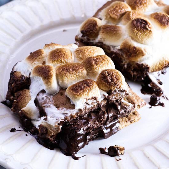 Oven-Baked Nutella S’Mores