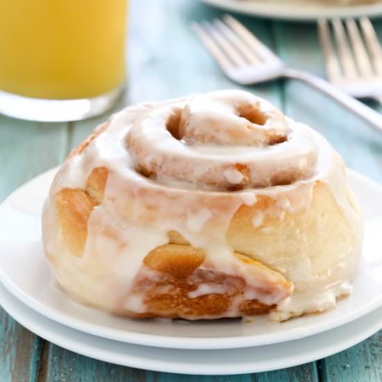 orange sweet rolls