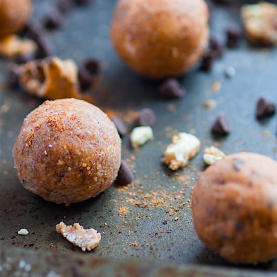 Pumpkin Spice Cookie Dough Bites