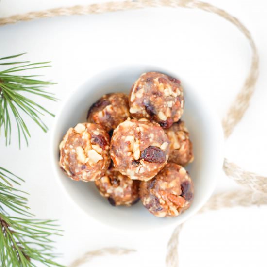 Christmas Date Nut Balls