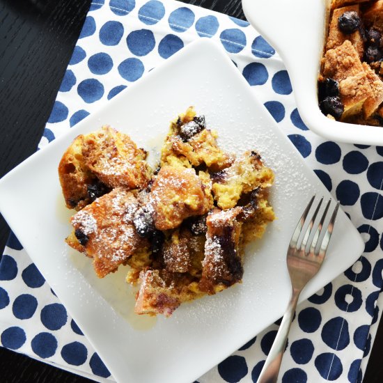 CINNAMON BLUEBERRY FRENCH TOAST