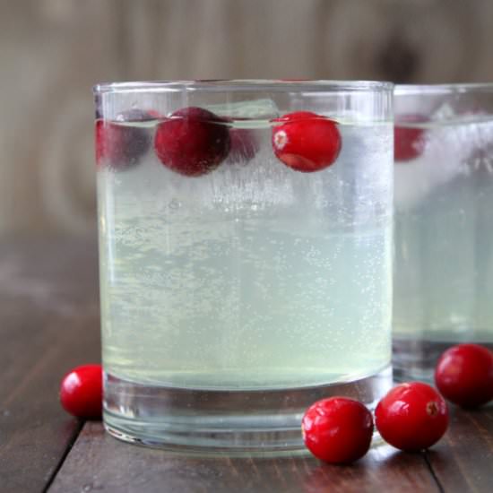 Cranberry Limoncello Sprtizer