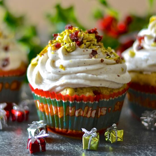 Cranberry, Orange & Pistachio Muffin