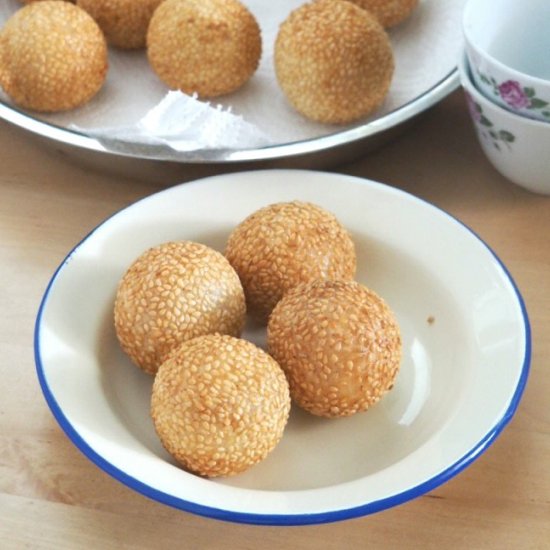 Deep Fried Sesame Balls