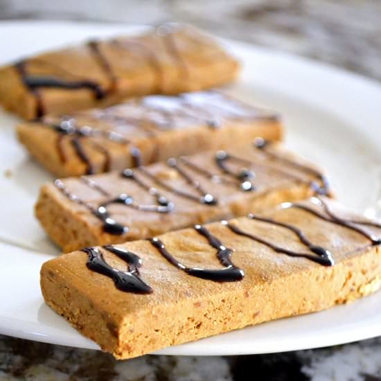 Vegan Gingerbread Protein Bars