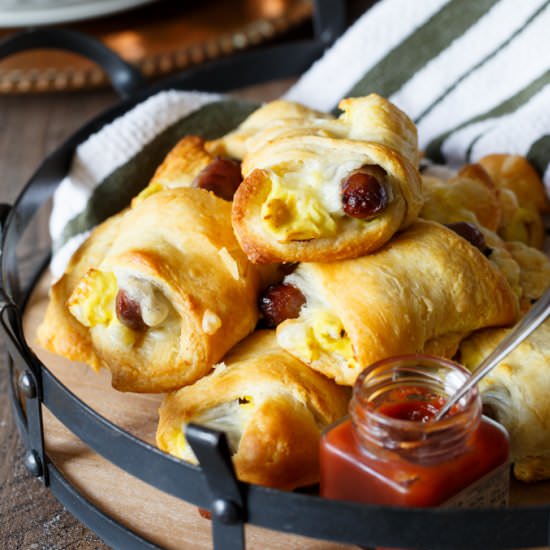 Sausage, Egg, and Cheese Roll-Ups