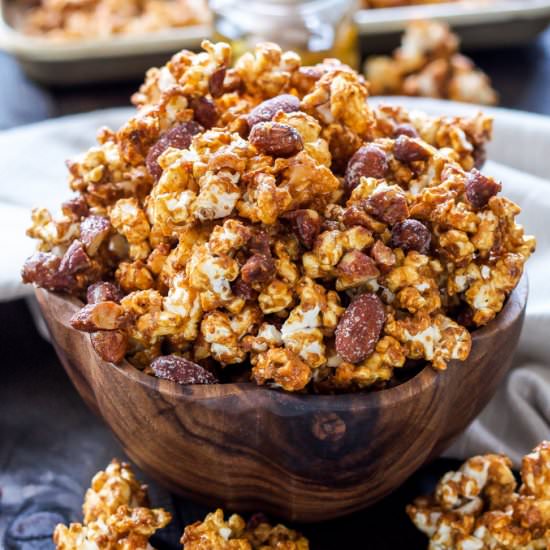 Honey Almond Caramel Corn