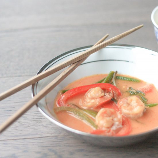 Thai Coconut Red Curry with Prawns