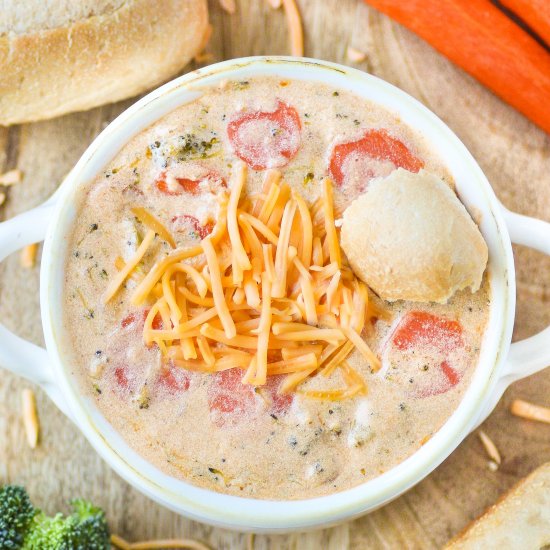 Cheesy Broccoli Cheddar Soup