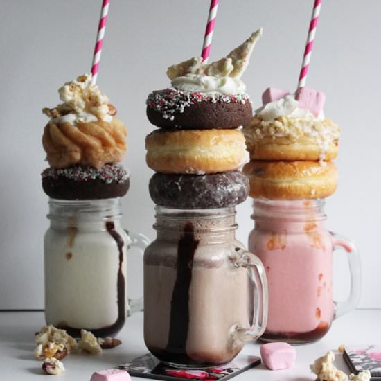 Neopolitan Extreme Milkshakes