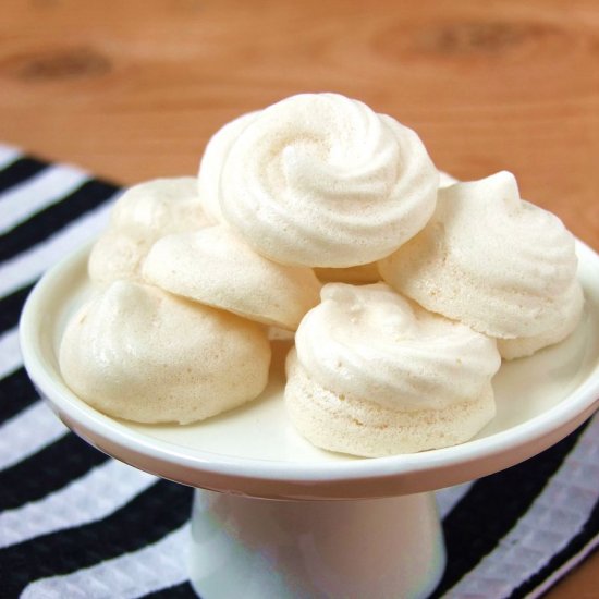 Vegan Meringue Using Aquafaba