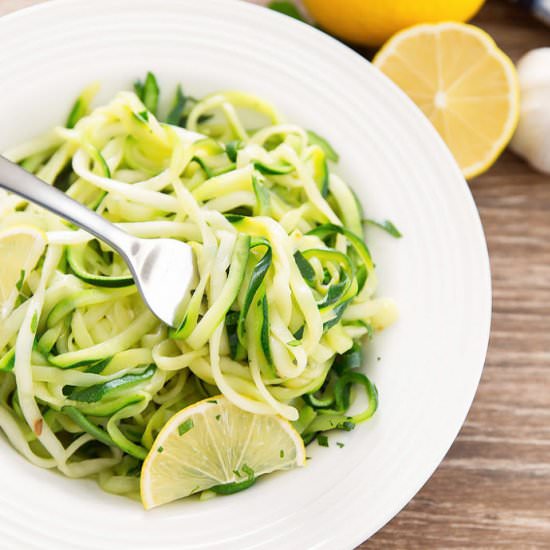 Lemon Garlic Zucchini Noodles