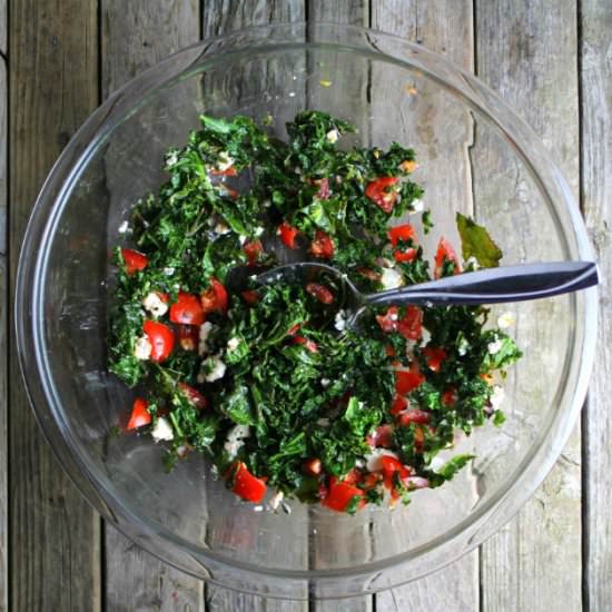 Organic Kale Salad with Tomatoes