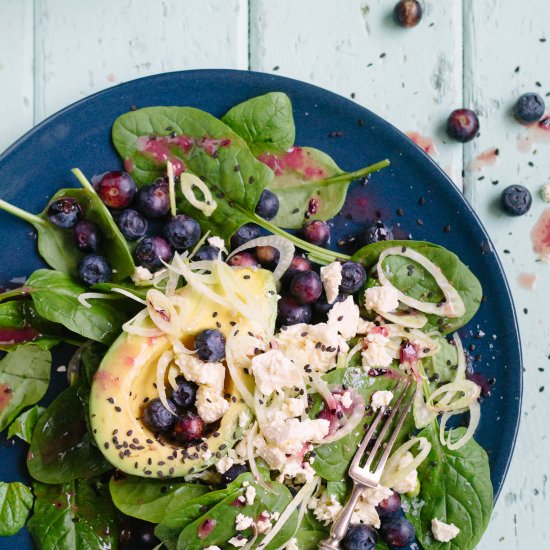 Avo, blueberry, spinach, feta salad