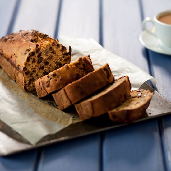 Skinny orange and cardamom tealoaf