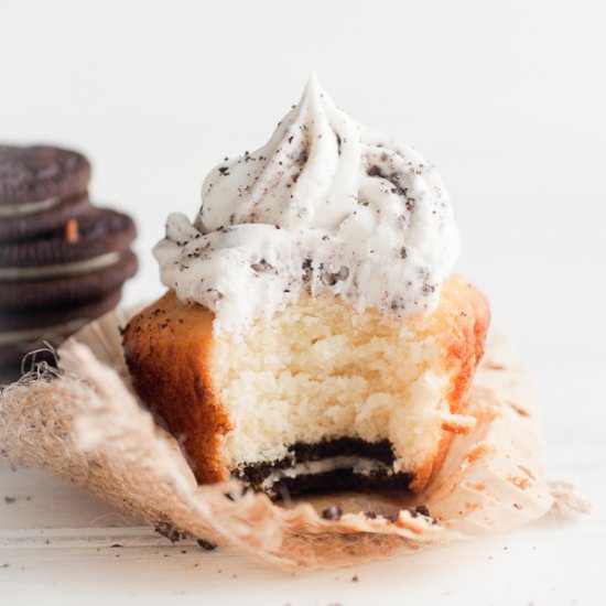 Cookies and Cream Cupcakes