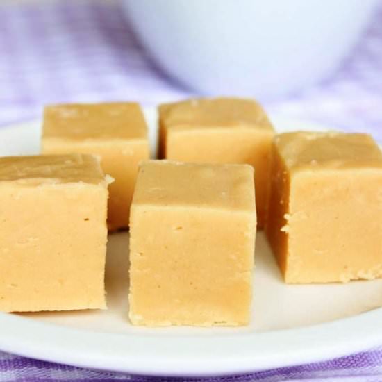 Creamy, Easy Peanut Butter Fudge