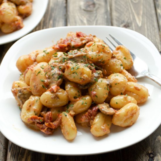 Creamy Gnocchi with Mushrooms