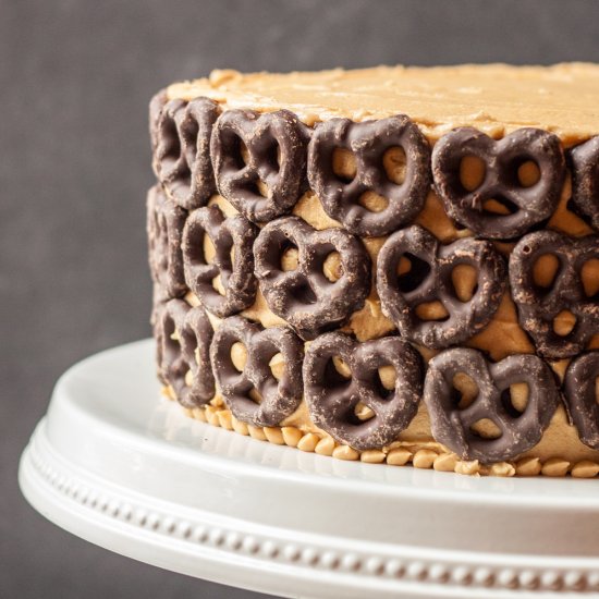 PB & Chocolate Pretzel Cake