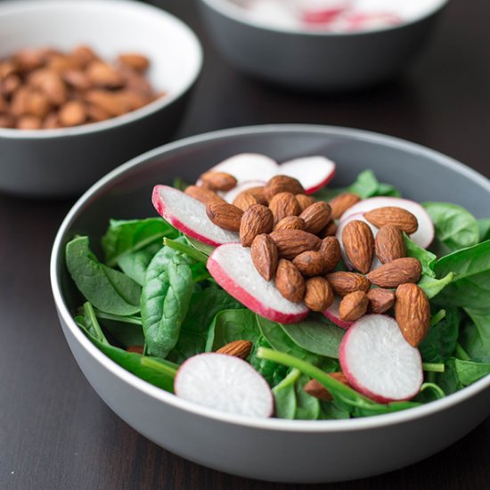 Roasted almond salad