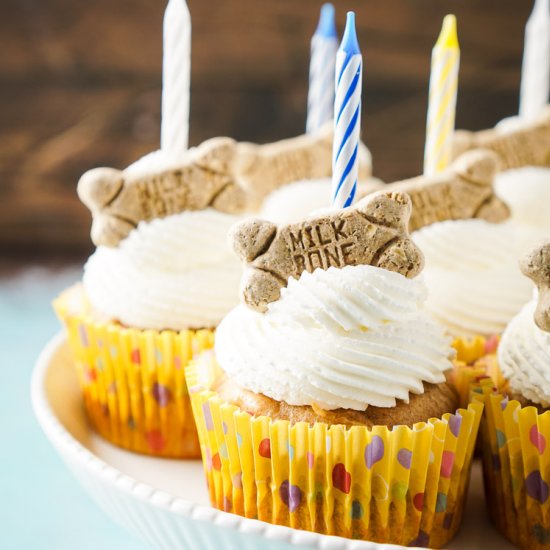 Apple & Peanut Butter Pupcakes