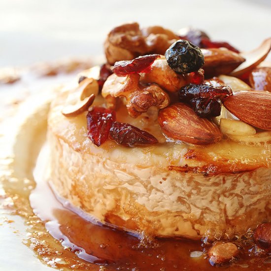 Baked Brie with Honey Caramel