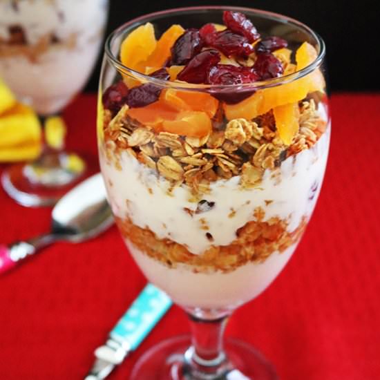 Peanut Butter Granola Parfait