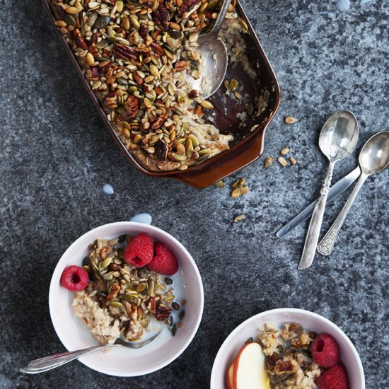 Baked spiced apple porridge