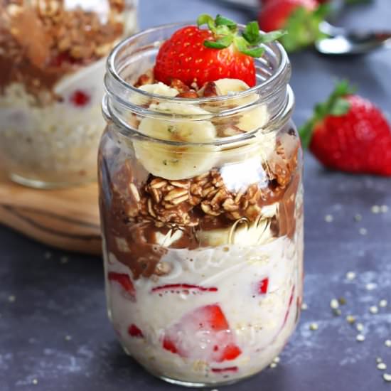 Vegan Neapolitan Overnight Oats