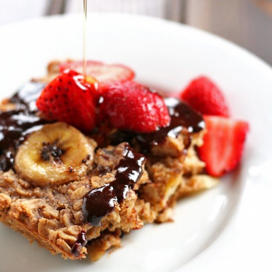 Chocolate PB Banana Baked Oatmeal