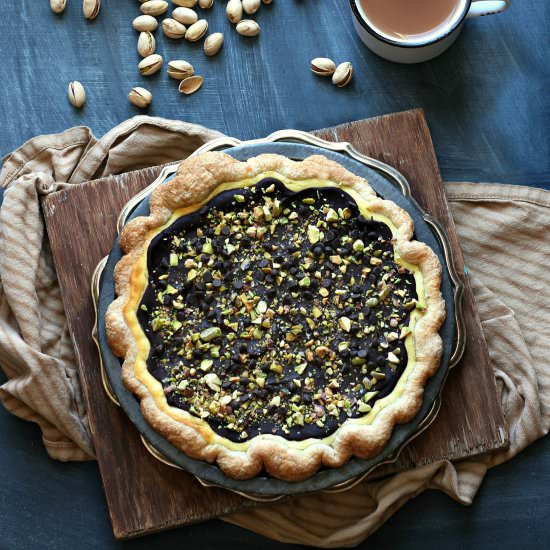 Cannoli Cheesecake Pie