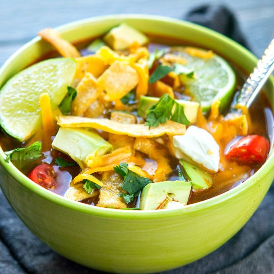 Slow Cooker Chicken Tortilla Soup