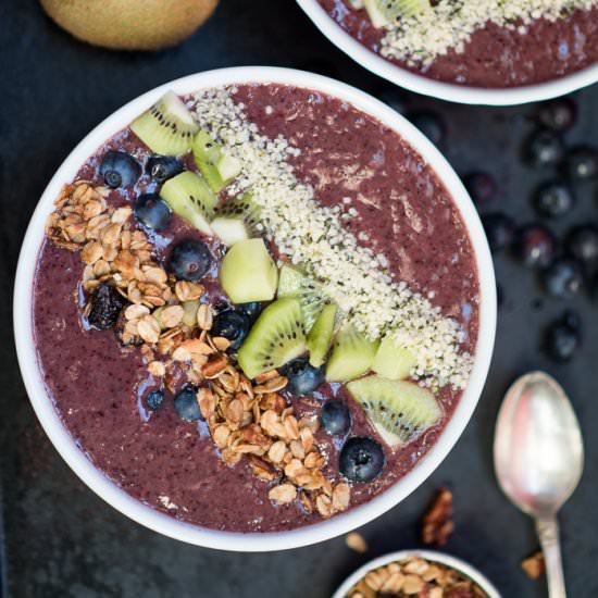 Blueberry Smoothie Bowl