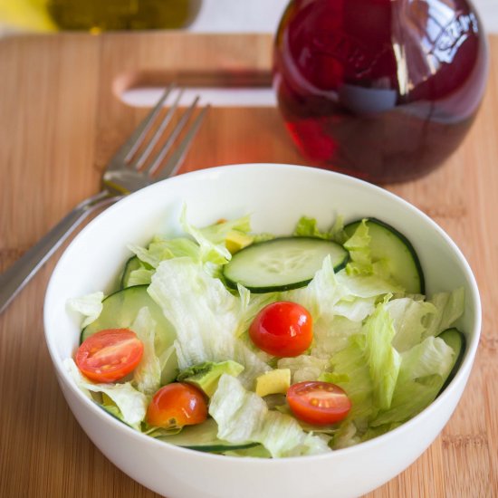 Simple and refreshing Salad