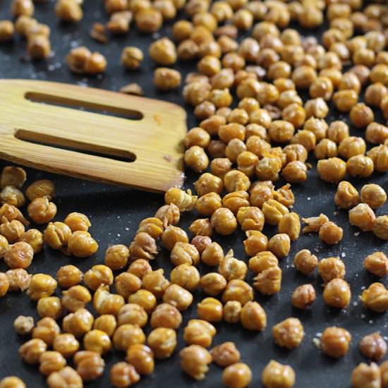 Simple Roasted Chickpeas