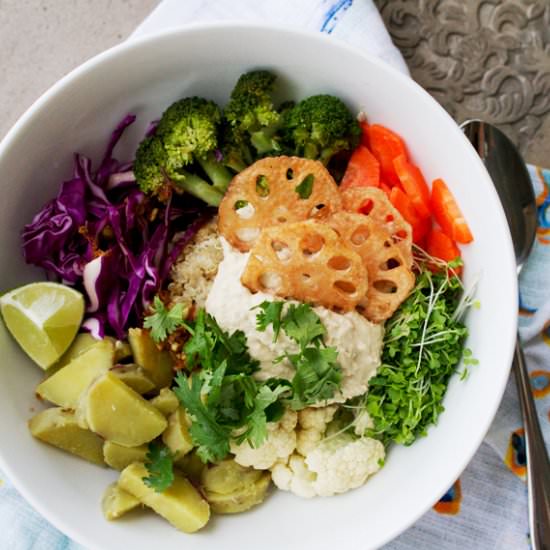 Veggie Quinoa Buddha Bowl