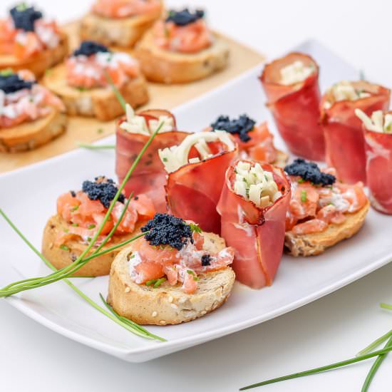 Smoked Salmon-Caviar Snack