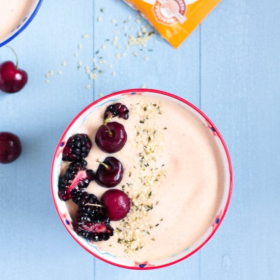 Peanut Butter & Jelly Smoothie Bowl