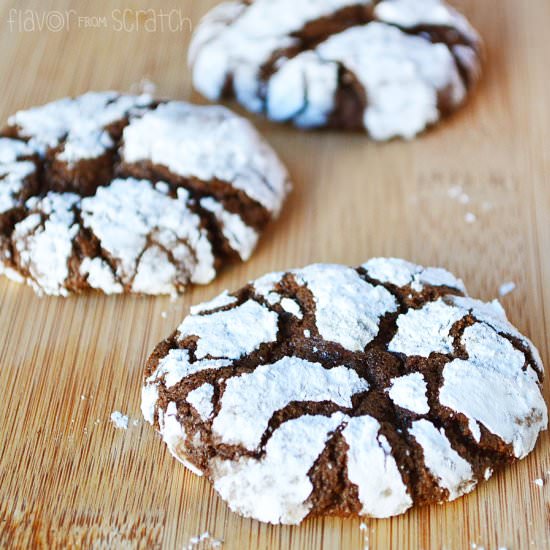 Chocolate Mint Crinkle Cookies