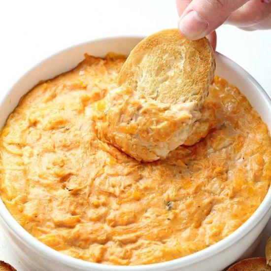 Easy Buffalo Chicken Dip