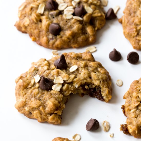 Banana Oat Chocolate Chip Cookies