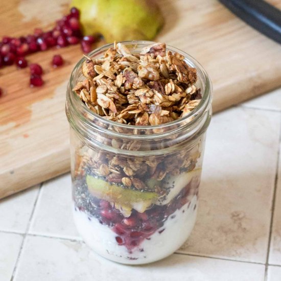 Make-Ahead Breakfast Yogurt Parfait