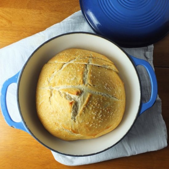 Easy Dutch Oven Bread