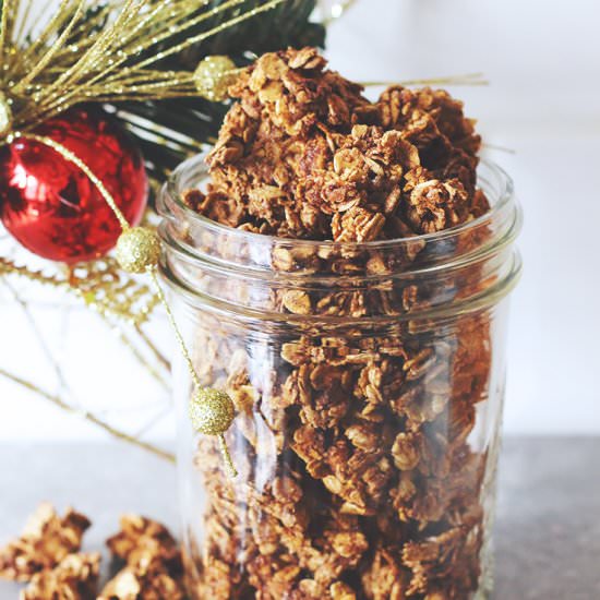 Vegan Cinnamon Maple Granola