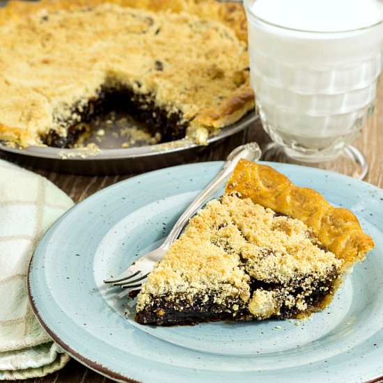 Traditional Shoo Fly Pie