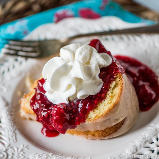 Old Fashioned Pound Cake