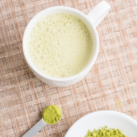 Easy Matcha Green Tea Latte