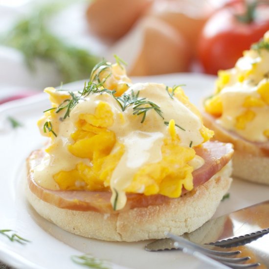 Skinny Scrambled Eggs Benedict