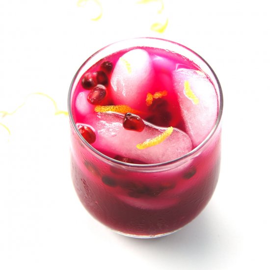 Beet and Pomegranate Detox Juice